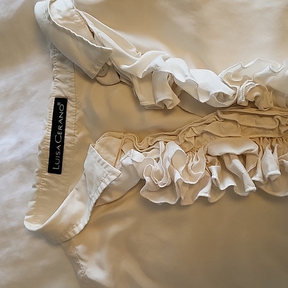 Designer ivory silk blouse - Picture 2 of 4